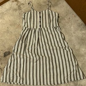 Brand-Lily Morgan, size L,